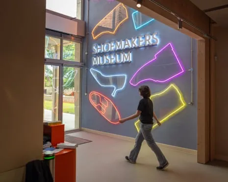 The Iconic Shoemaker Unveils an Exhibition to Commemorate Two Hundred Years of History