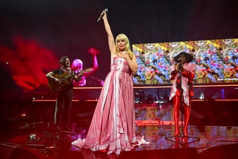 Standing with Palestine: Star-Studded Gig Brings Benedict Cumberbatch and Many for Palestinian Cause